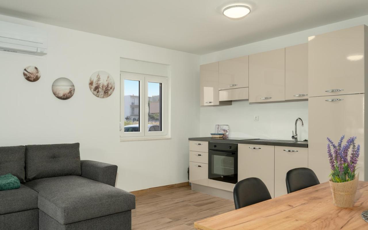 ויר Number One Apartments מראה חיצוני תמונה